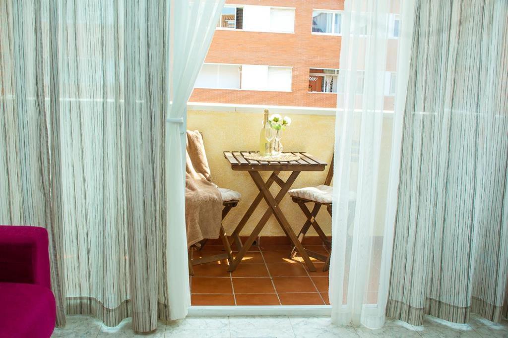 Al11 Apartamento Albert 滨海略雷特 外观 照片