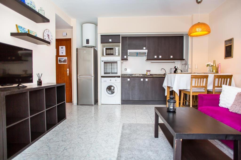 Al11 Apartamento Albert 滨海略雷特 外观 照片